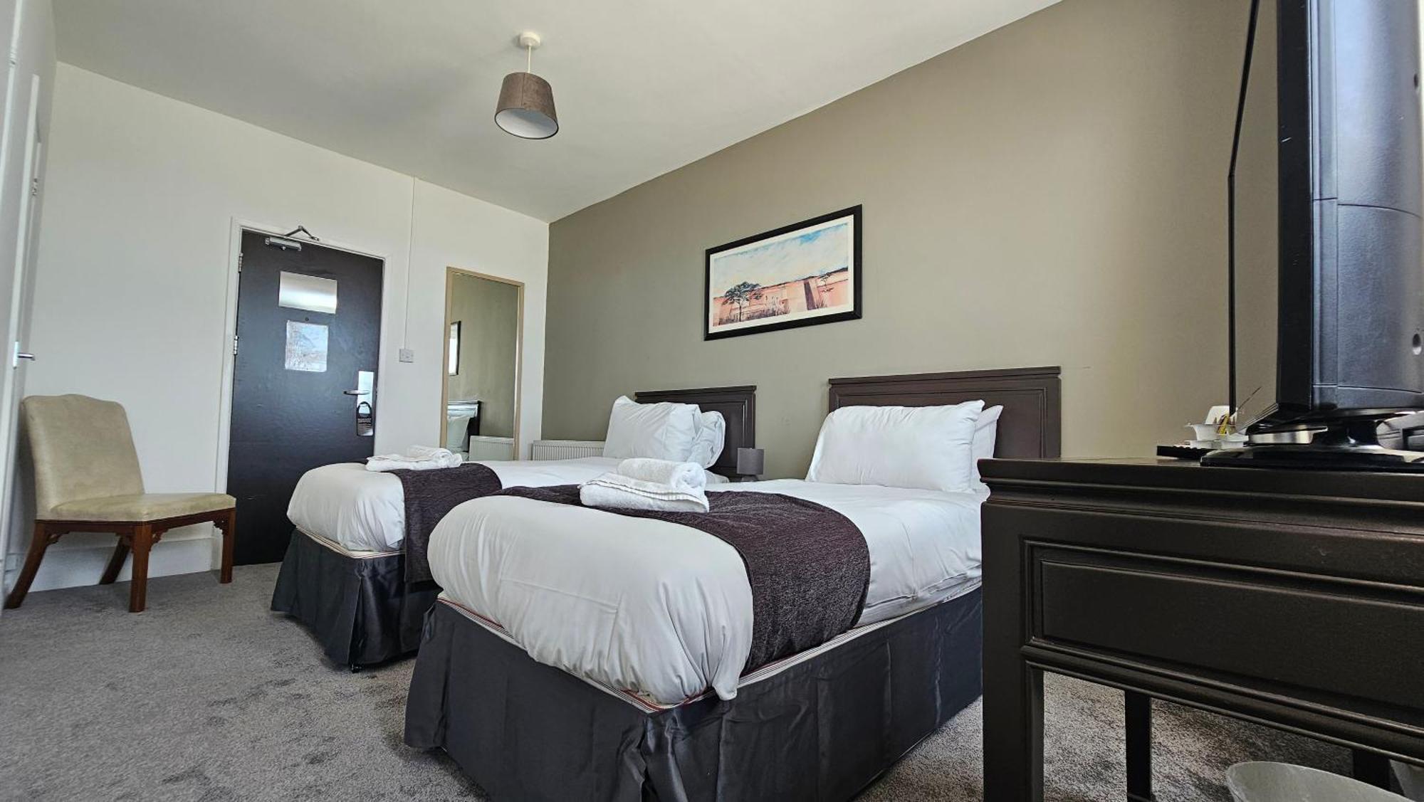 The Strand Hotel Eastbourne Bagian luar foto